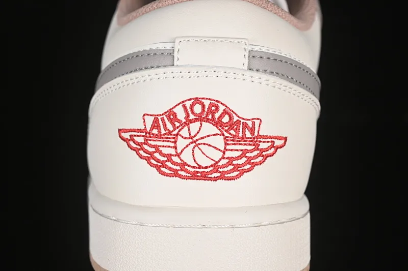 All categories Air Jordan Jordan series basketball shoes Air Jordan 1 Low Air Jordan 1 Low AJ1 Joe 1 meter gray low-top retro cultural basketball shoes 553558-169
